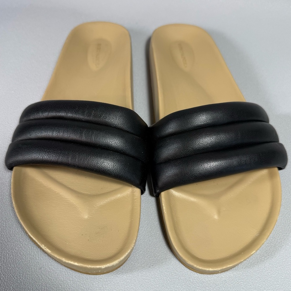 Beatrice Valenzuela Black and Tan Padded Slide Sandals